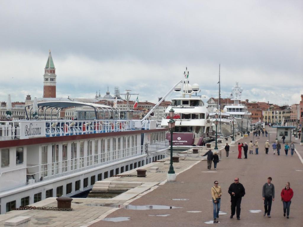 Bed & Breakfast Biennale Venedig